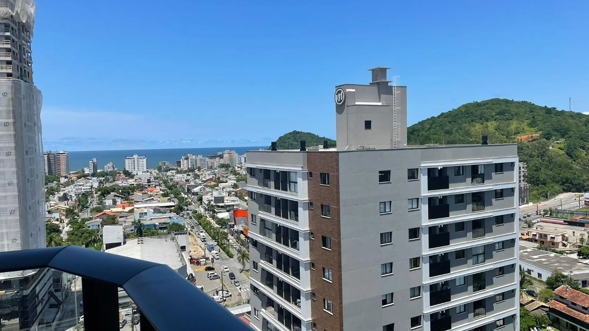 Apto 2Q Na Praia Brava, 650M Do Mar, Ao Lado De Balneario Camboriu 이타자이 0*,  브라질